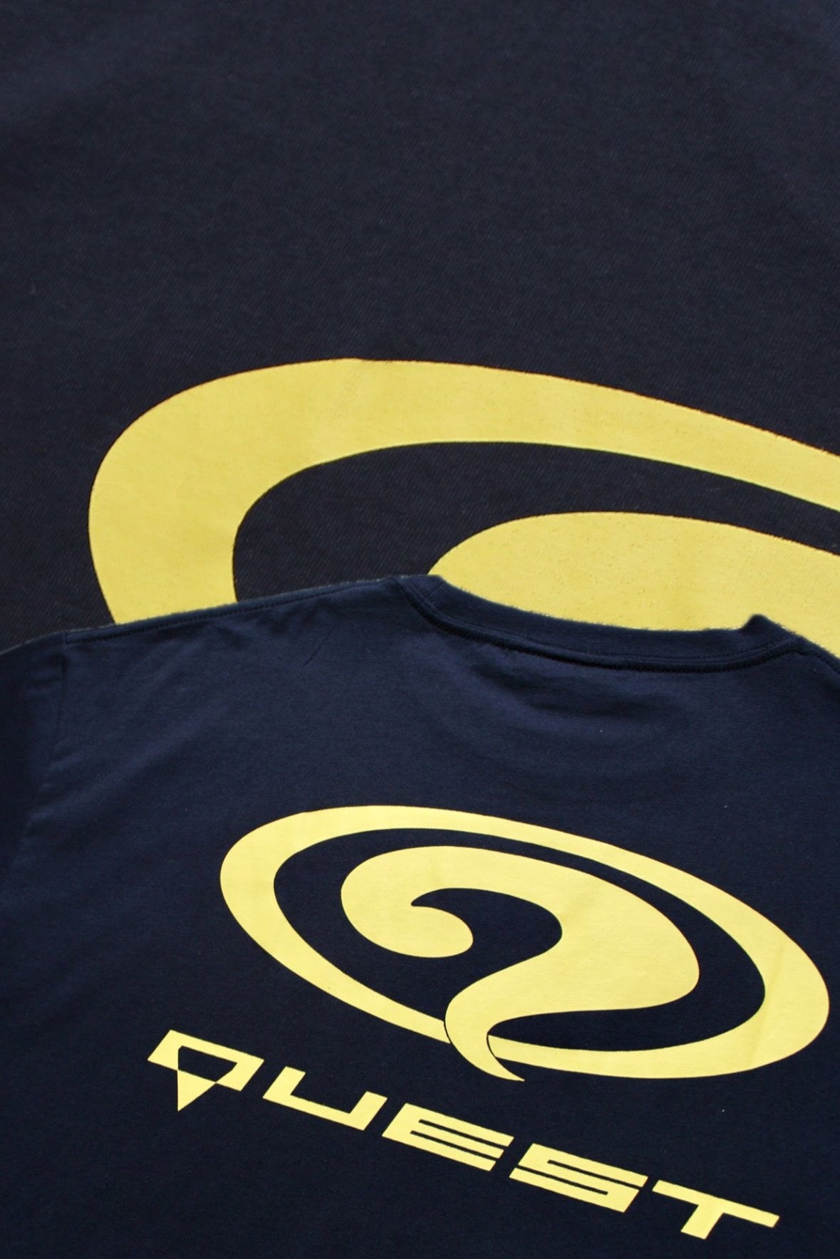 oval logo tee (yellow)